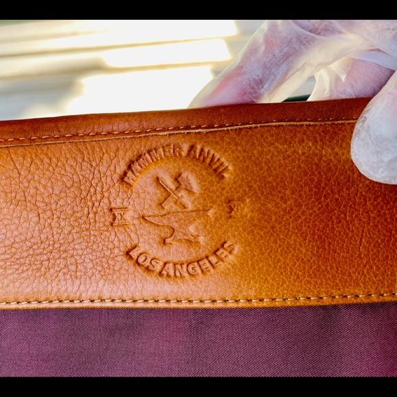 Leather laptop top handle messenger computer business purse bag retails $349 - Picture 10 of 14